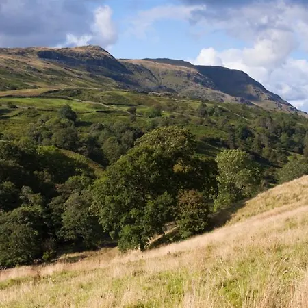 Ruskin House At Lowgrove * Ambleside
